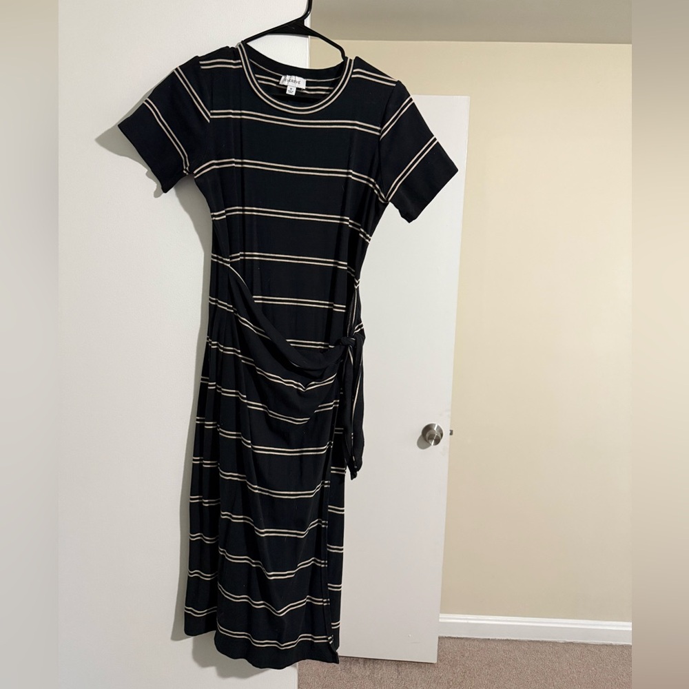 Evereve Twist Midi Dress